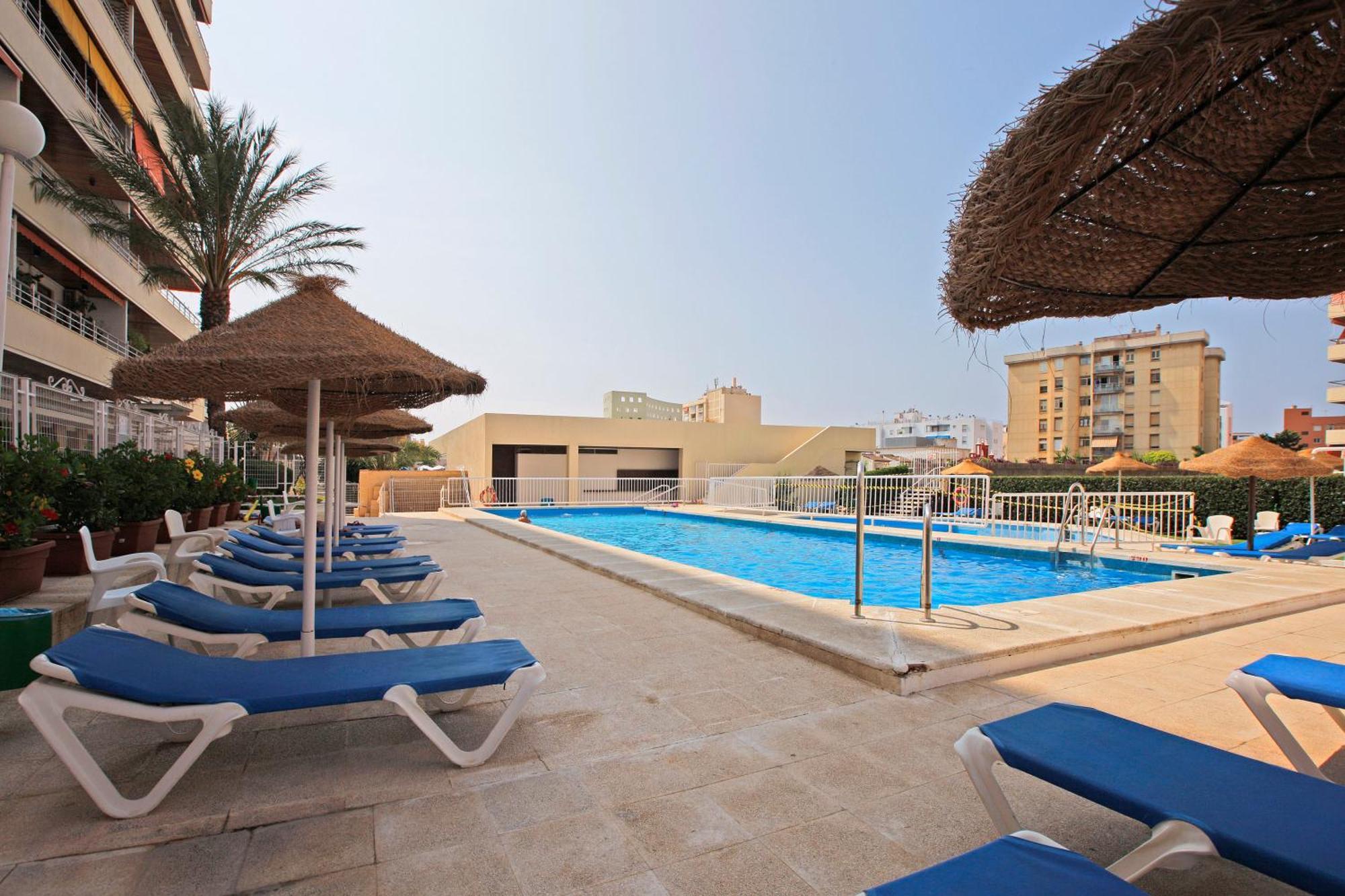 Nogalera Terrace - Adults Only Apartman Torremolinos Kültér fotó
